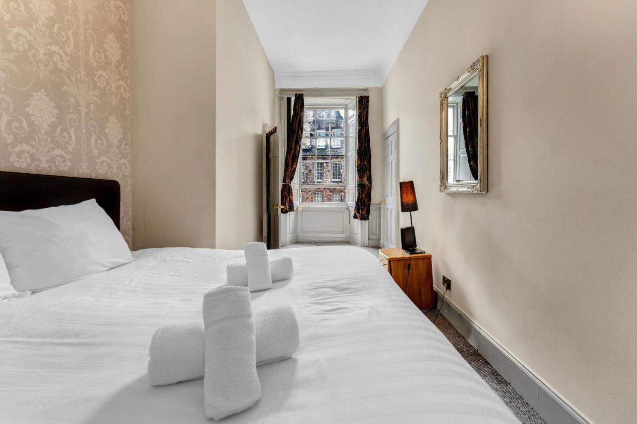 Unique 2 Bedroom Castle Suite Apartment - Near Edinburgh Castle & Royal Mile Extérieur photo