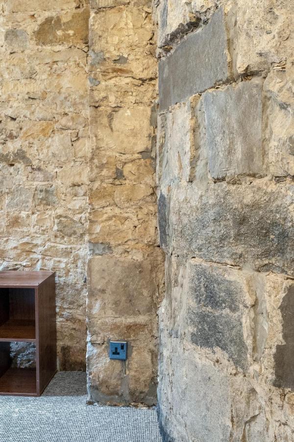 Unique 2 Bedroom Castle Suite Apartment - Near Edinburgh Castle & Royal Mile Extérieur photo